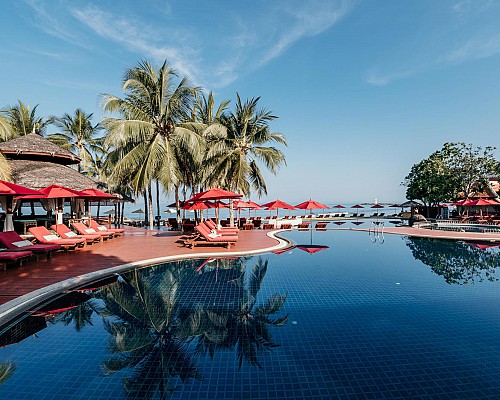 Beachfront Freeform Swimming Pool